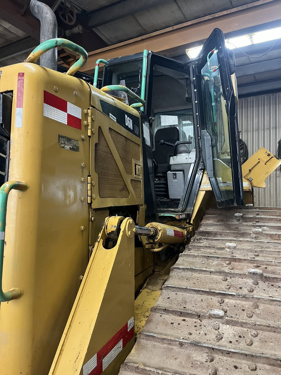 WeigelDrainage's tweet image. Winter project if we ever get winter. Seems like we are doing more berms, waterways, hill cuts, and levelling. Increasing efficiency to better service our customers.