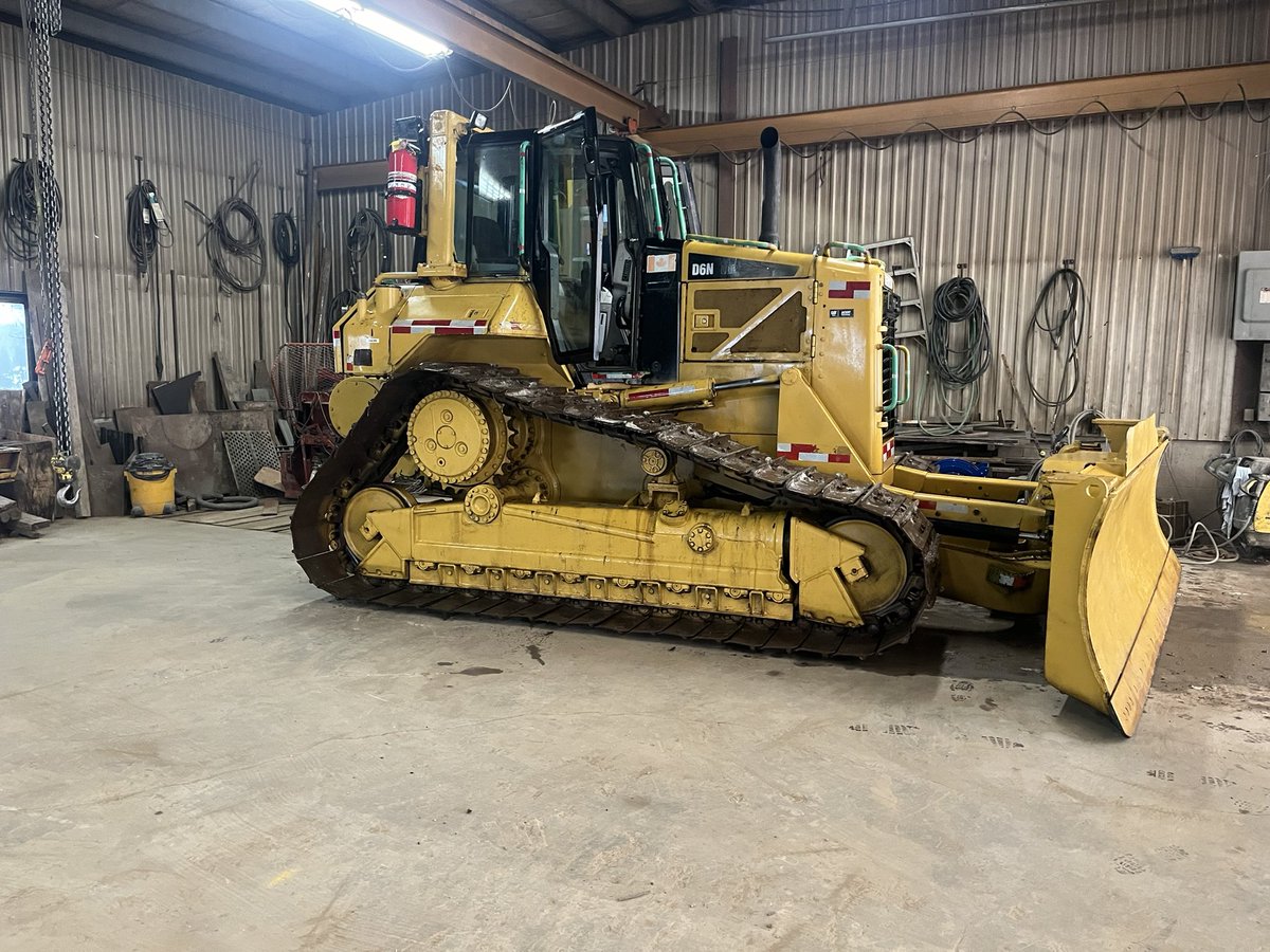 WeigelDrainage's tweet image. Winter project if we ever get winter. Seems like we are doing more berms, waterways, hill cuts, and levelling. Increasing efficiency to better service our customers.