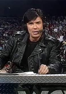 GreatLakesCon's tweet photo. Join us in welcoming WWE Hall of Famer Eric Bischoff to the Great Lakes Comic-Con!

Appearing both days!

#83weeks
#EricBischoff

https://t.co/9USdc4qEPn https://t.co/0JljAEEpb1