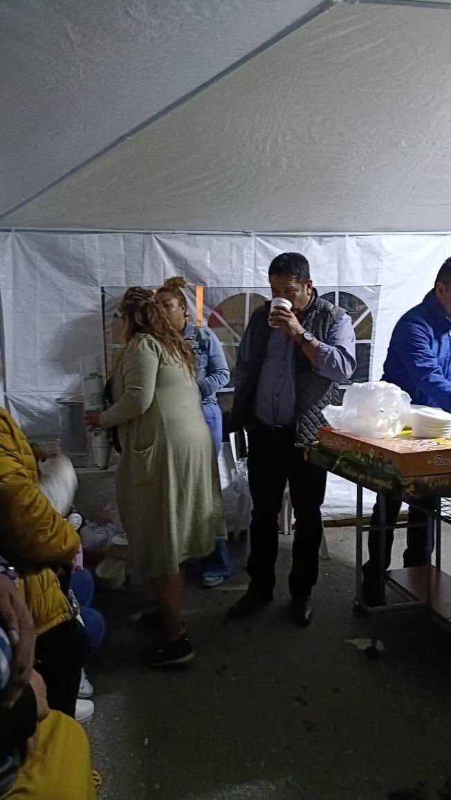 NereoVerde's tweet photo. Compartimos un pedazo de #RoscasDeReyes en Paseos del Lago 1
#Zumpango #ZumpangoConNereo
#TocandoCorazones https://t.co/UcbQwTmN8a