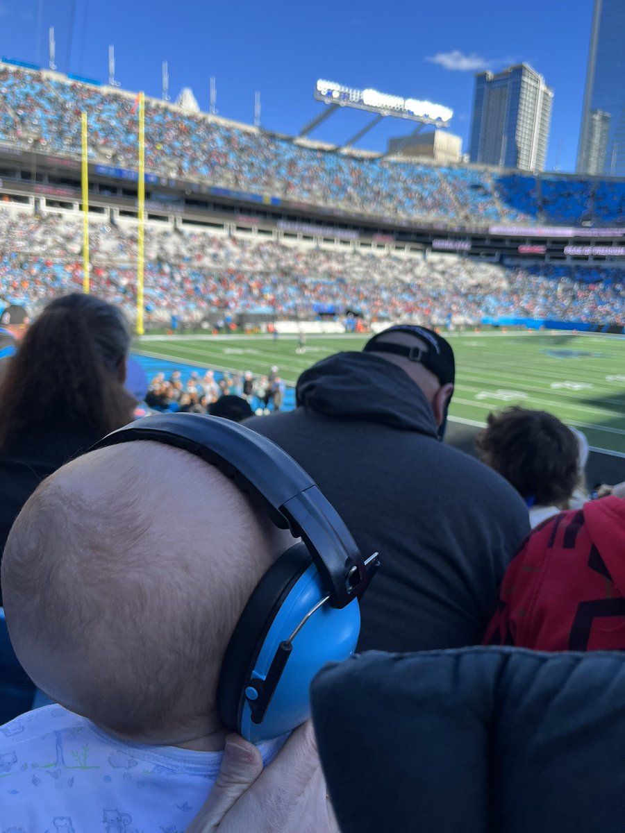 SunDropLover69's tweet photo. Taking my son to his first football game to see the hometown 2-14 Panthers so he will have some appreciation for our 5-11 Titans. https://t.co/WI1nLnJifv