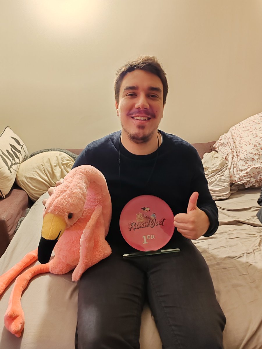 J'ai gagné un Flamingoat enfin ! Après 3 essaie raté je le remporte enfin, j'ai pas les mots pour dire à quel point je suis ému, j'ai jamais été aussi fière d'une victoire que celle là, merci à ceux qui ont cheers pour moi et à la nouvelle team dont je fais partie !