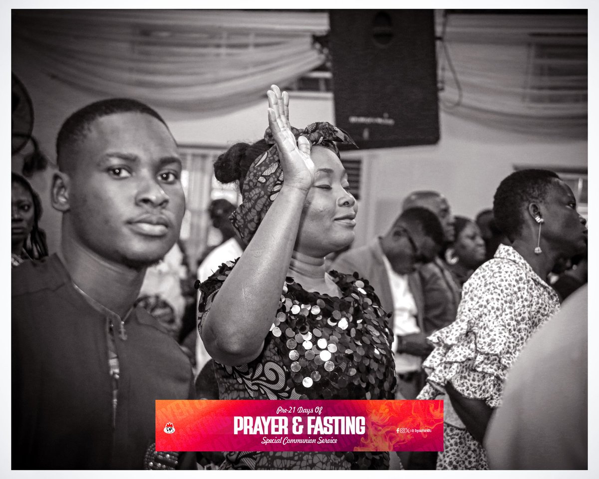 byazhinlfc's tweet photo. Picture Highlights from our Pre- 21 Days Prayer and Fasting with the Holy Communion SERVICE. 

#pre21daysprayerandfasting
#communionservice 
#fortune2024
#redeemedtoflourishinhardtimes https://t.co/Rrmoy6O0GV