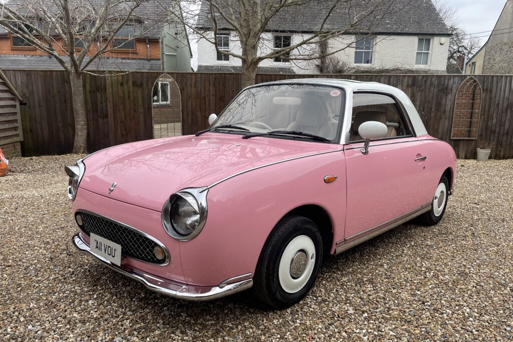 smithy15493's tweet photo. @DougDeMuro Nissan Figaro?😂 This would be a good review actually! https://t.co/bQfmgSJjpk