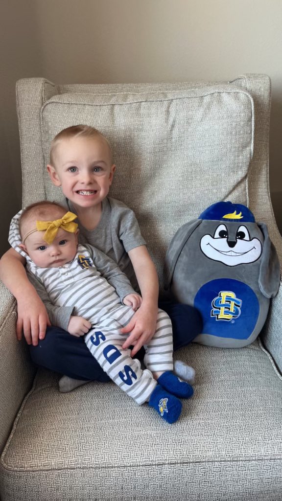 AndrewBremseth's tweet photo. @GoJacksSDSU Fergus Falls, MN https://t.co/hr4kkaaHxm