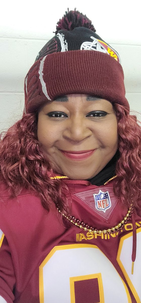 OneHersheyKiss's tweet photo. Last game of the season, but this gal is gameday ready! #WhoopEm #HTTC #LetANaysayerKnow https://t.co/AF1T8ZVEP2