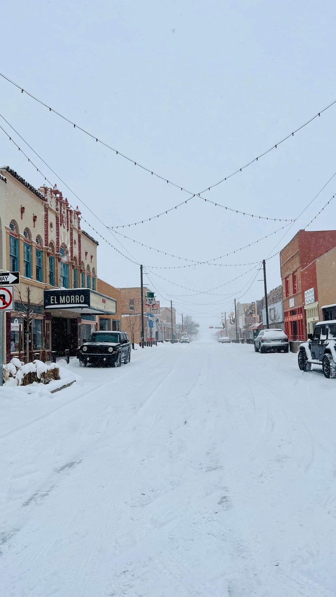 TessaMentus's tweet photo. #StormCoverage #WinterWX #NMWX
❄️🌨️❄️🌨️
Some viewer pics of the storm's impact in #Gallup today. @KOB4
Would love to see your #weather pics and videos - just send them to #Share4 at https://t.co/bPwDGsEjab https://t.co/O5k90ACvd1
