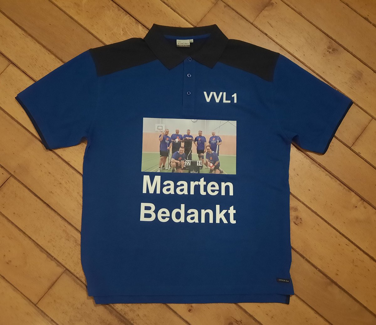 HenryFox69's tweet photo. Vanmiddag afscheidsborrel gehad van onze naar #Canada vertrekkende collega boer en volleybalmaat.
Met veel #lachen,maar ook een #traan. Hier zouden beleidsmakers bij moeten zijn, dan zien ze wat de impact is van beleid op menselijke maat en #leefbaarheid!
Wij gaan ze missen! https://t.co/kZk3yhnv00