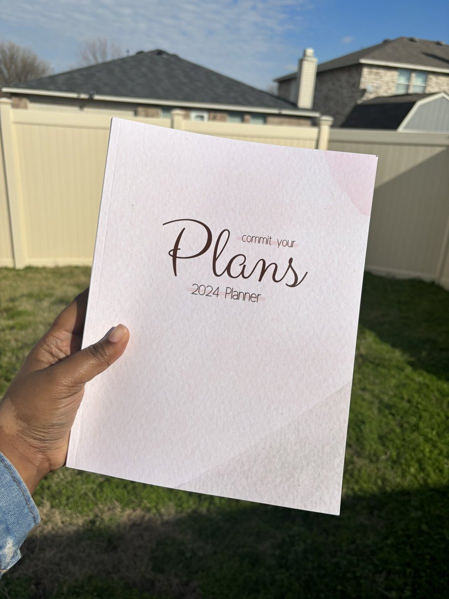LegnaElizabeth's tweet photo. The ‘Commit Your Plans: 2024 Planner’ is here, and it’s ✨physical✨

I’m doing a giveaway on my instagram @adventuresw.ang ! 

You can purchase the planner on Amazon. Here’s the link: Commit Your Plans: 2024 Planner https://t.co/kGv7uyn8kx https://t.co/RulAvyvarU