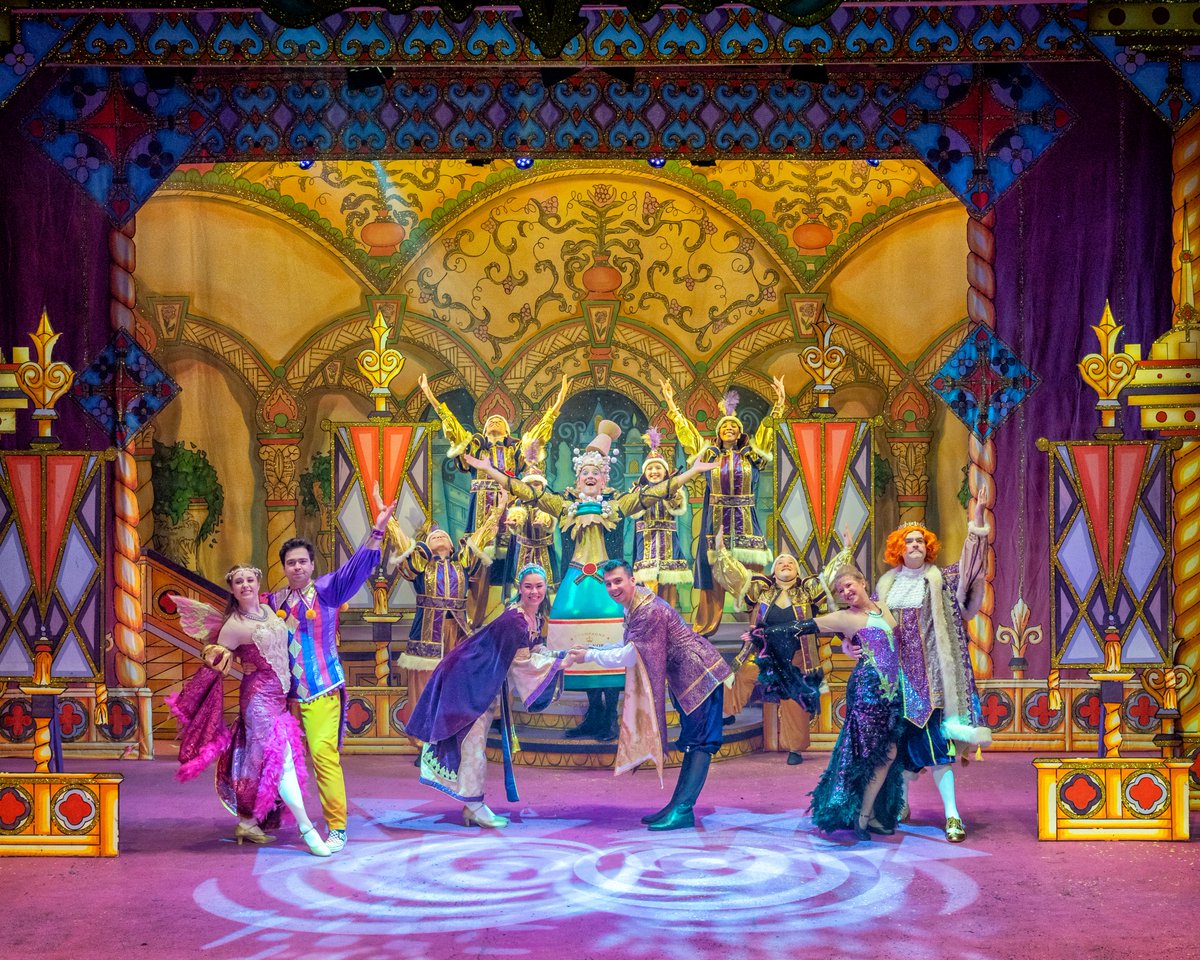 So, that's a wrap... completed the last Sleeping Beauty performance at Wakey. Thanks to all the lovely audiences who've been to see the show. And congrats to everyone, on stage and off, who've worked so hard to make it such a success. ❤️