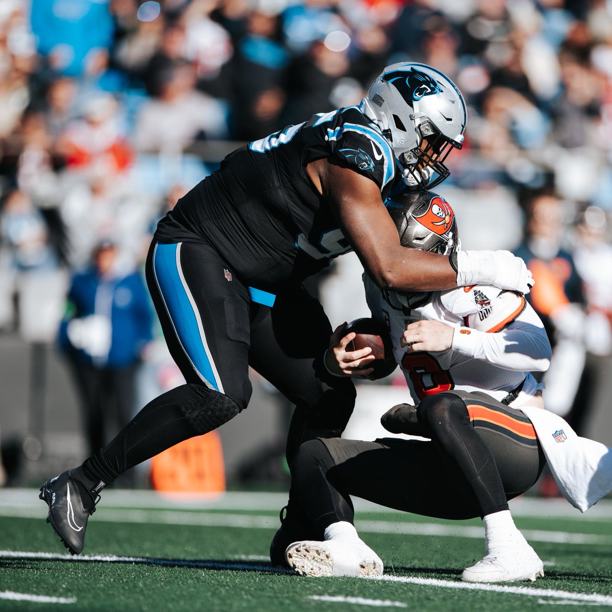 Seems like a good time to give away a signed DB item 😏

Reply for your chance to win ⬇️