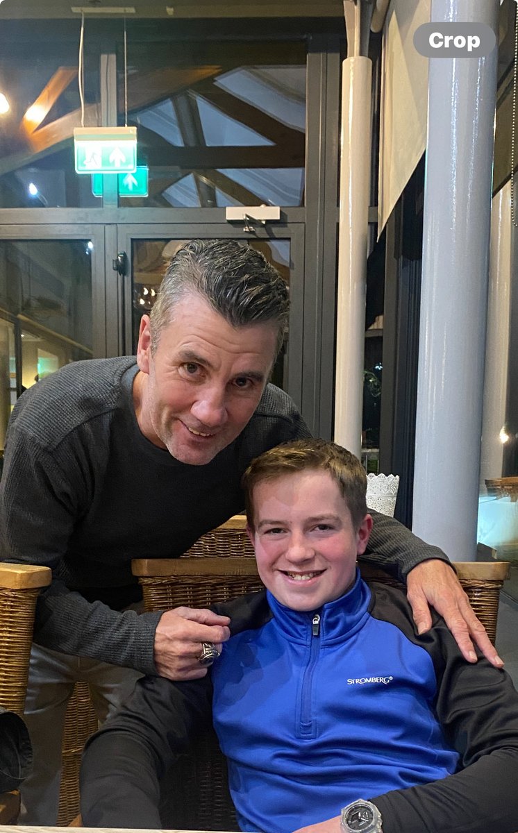 WEERAYRGL's tweet photo. A world champion and one of our greatest sportsmen and all round good guy, took the time to speak to and give Harry valuable advice ⁦@ClandeboyeGC⁩ ⁦@WayneMcCullough⁩ ⁦@Rockport_Golf⁩ thank you ⁦@WayneMcCullough⁩ https://t.co/uEy8wd0wIy