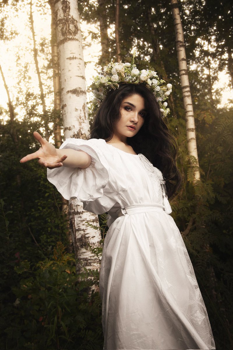 «Смелый, в глаза мне смотришь... Неужто взгляда моего не боишься?»

Ph: <a href="/mikheeva_dar/">даша</a>