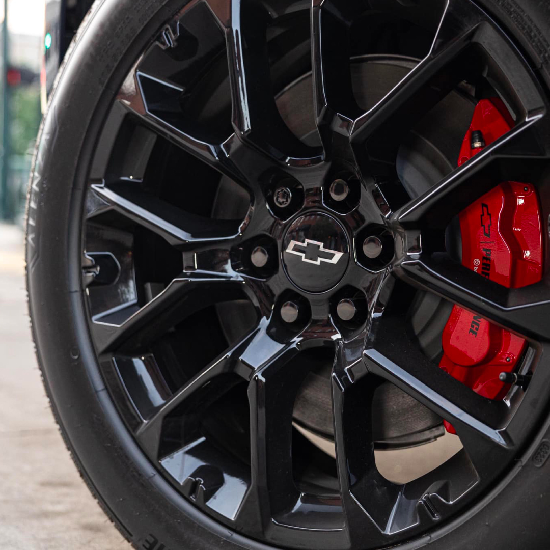 FlagstaffChevy's tweet image. Unleash the roar of power with Chevrolet – where every drive is a symphony of performance. 🚀🔥 #ChevyPower