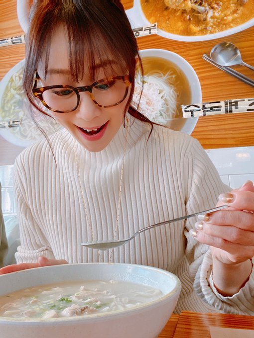 明日は着物を着てみよう❤️😍 https://t.co/s06yoqKvHI<a href="/tag/%E5%B7%9D%E4%B8%8A%E3%82%86%E3%81%86"class="tags"><span>#川上ゆう</span></a><a href="/tag/sasaki_sawa"class="tags"><span>#sasaki_sawa</span></a>