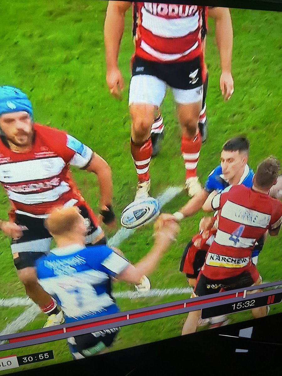 #BATvGLO
Not a forward pass no?