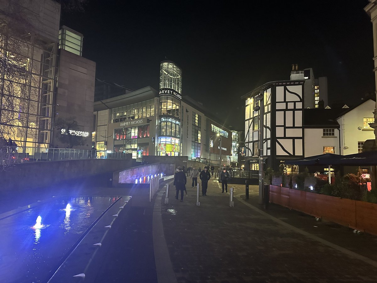 e17paul's tweet image. #project2000 @bdp_com @manchestercitycouncil #regeneration #urbandesign #reconstruction #24yearson #exchangesquaremanchester