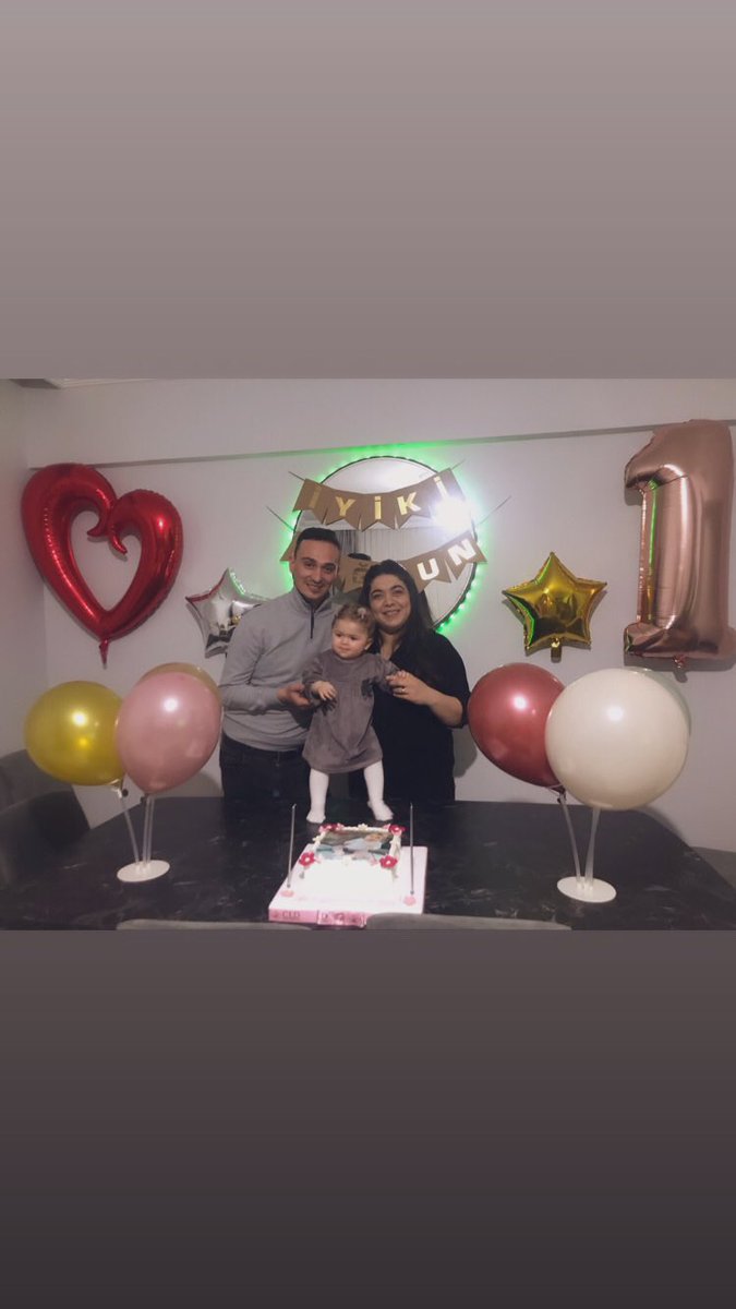 zekiyeeekk's tweet photo. Pamuk kızım 1 yaşında 🥹♥️ https://t.co/hOgqrJSIsy