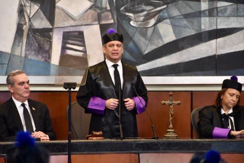 elnuevodiariord's tweet photo. Poder Judicial celebra su día destacando medidas para eliminar mora judicial y permitir acceso a la justicia

https://t.co/c9dYYrJzv5

@HenryMolina.
@PoderJudicialRD.

#ElNuevoDiarioRD #DiadelPoderJudicial https://t.co/dIet006y6Z