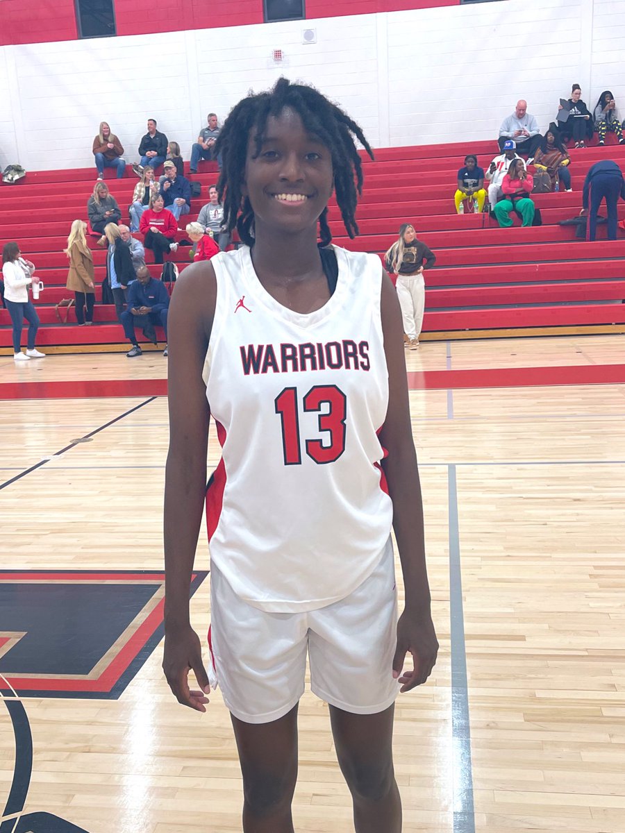 PRO_Movement1's tweet photo. ‘24 @ToniAlyssa22 (Cherokee) has an offensive arsenal that very few have. Paired with her size and length… 

📝Warren is a special prospect. #PRO is anxious to see what the Wofford commit does at the next level🏀

💫 💫 💫 

📌@WoodEliteSkillz

#WoodEliteShowdown https://t.co/7KNAm2320a