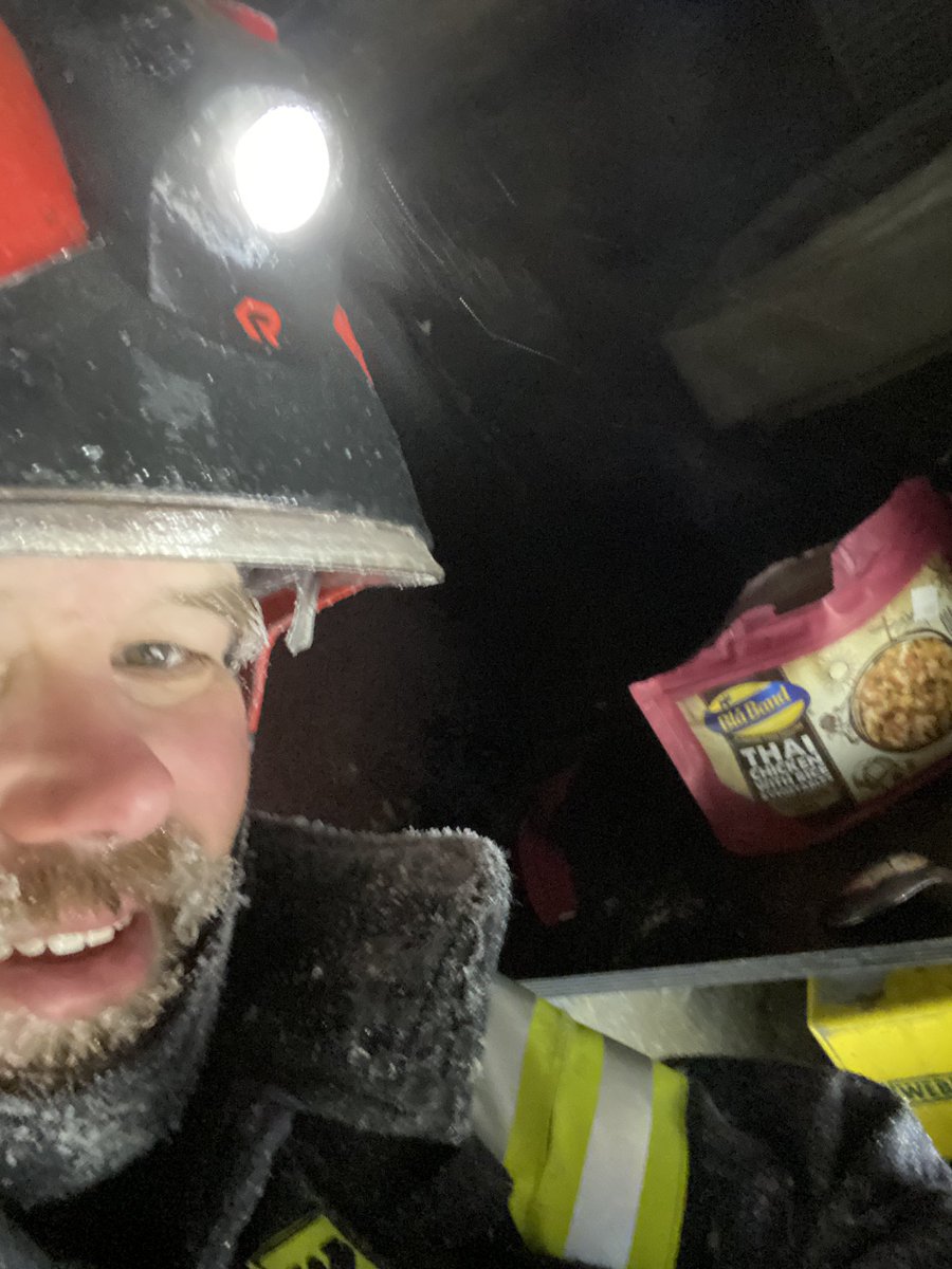 KariHeinila's tweet photo. Tekeminen on mielekästä kun on varauduttu, toimiminen pakkaskelissä on oma lukunsa ja selvästikkään ainakaan etelässä ei asiaa teroiteta riittävästi. #pakkanen #piipaa #sopimuspalokunta https://t.co/QbmwXnDyT9