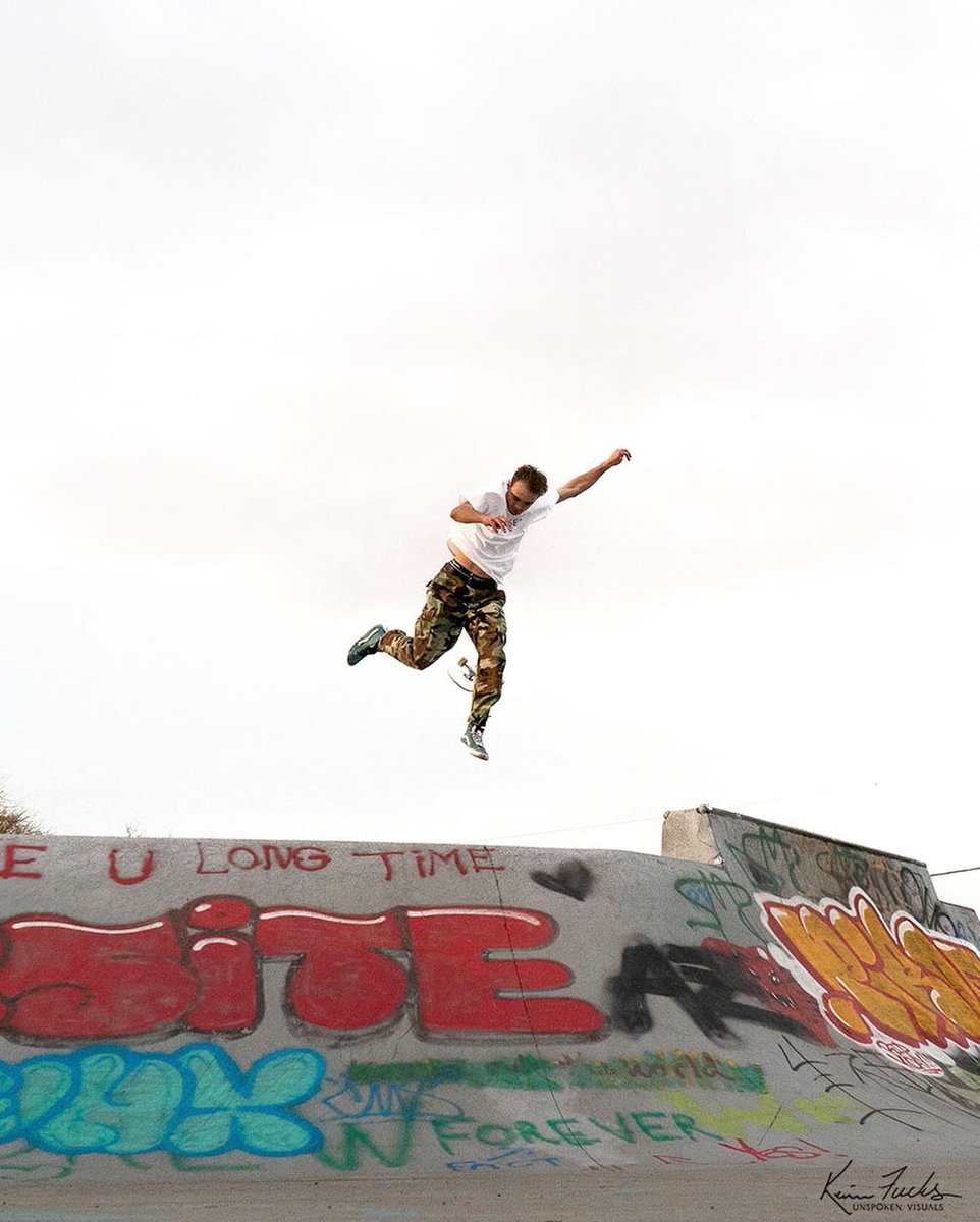 unspokenvisuals's tweet photo. No warranty
https://t.co/3E07uAojps
#skateboarding #skateboardingisfun #thankyouskateboarding #skatingislife #streetwear #skatepark #visualsgang #streetphotography #killeverygram #illgrammers #dopeports #dof_addicts #actionsports #actionsportsphotography #skatelife https://t.co/1G50PFaxMe
