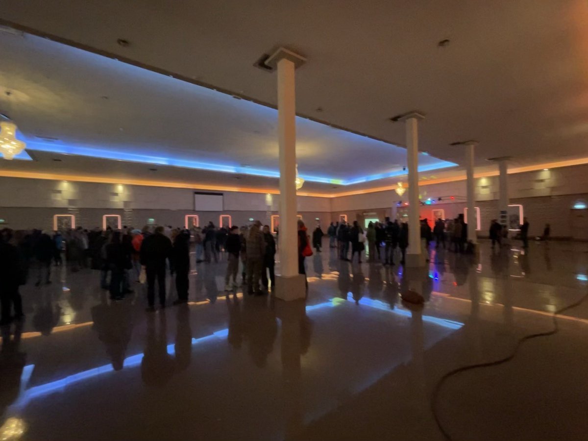 Open dag op de nieuwe locatie van <a href="/dbs_utrecht/">dB's</a> die nu dan echt lijkt door te gaan!