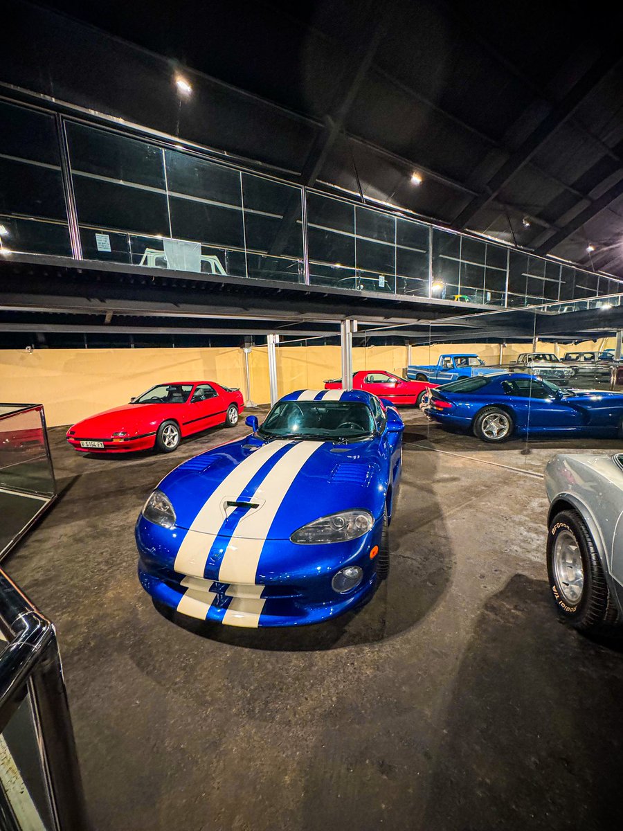carholics_ae's tweet photo. مواتر الشيخ حمد بن حمدان آل نهيان - متحف الإمارات الوطني للسيارات  #abudhbai #cars #uae https://t.co/B6fvuqXBui