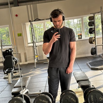 calum_joy's tweet photo. #NewProfilePic https://t.co/wwSABk95wh