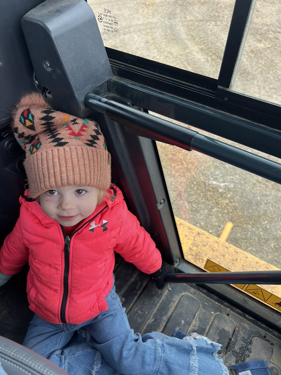 Sunday chore help she can’t do much but the conversations are great.