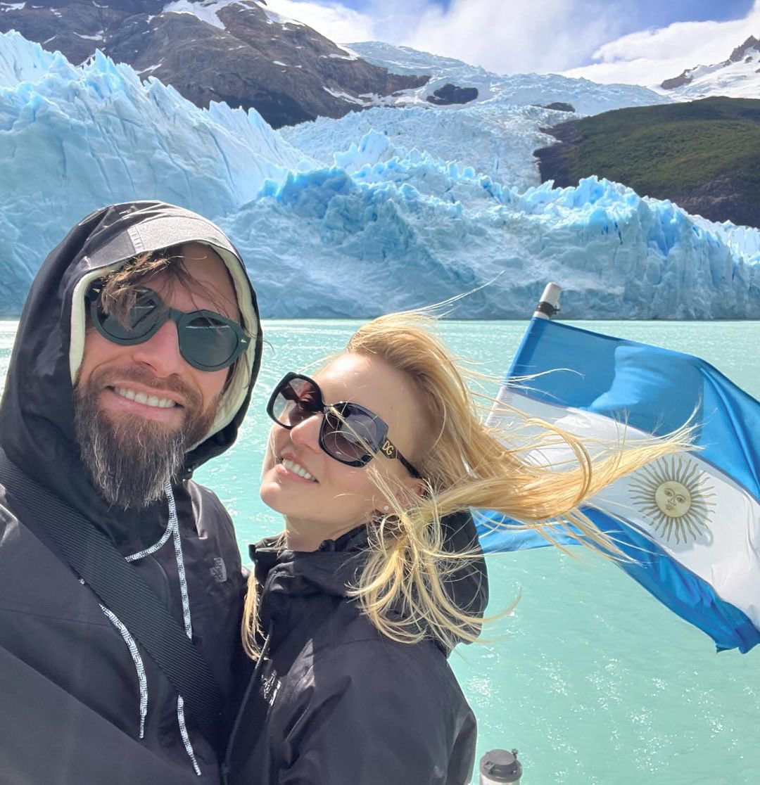 Boyerulli_Fans's tweet photo. “Calafate!! Un lugar en el mundo que hay que conocer. Argentina Sos Hermosa!!” @sebastianrulli @Anboy88  (1/2) https://t.co/USq6JaXaV0