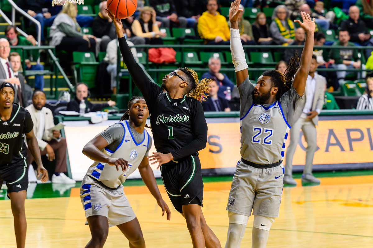 Our guy RPIII over the past 4 games 🔥

13.8 PPG
4.3 APG
1.3 SPG
56.3 FG%
44.4 3PT%
2.4 A/TO