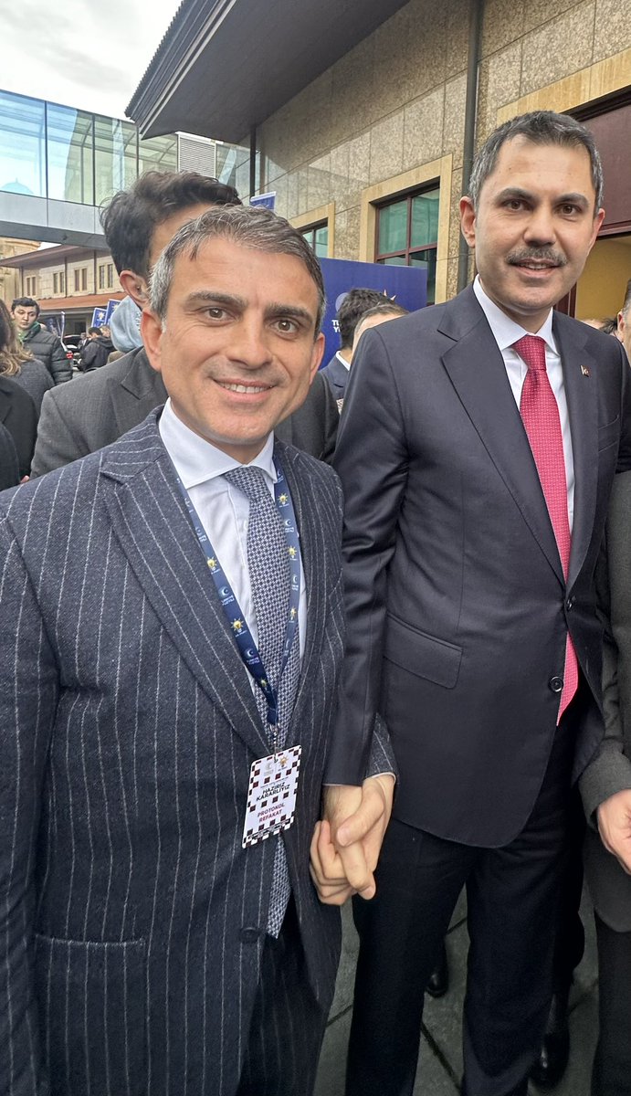 haluksadikoglu_'s tweet photo. İBB Başkan adayımız olan sn. @murat_kurum İstanbulumuza hayırlı olsun.
Yeniden İstanbul diyerek; omuz omuza, gece gündüz çalışacak ve başarıya ulaşacağız.
#HazırızKararlıyız
@Akparti, @RTErdogan @osmannnurika 
@bbismailerdem
@efkanala 
@erkankandemir 
@06melihgokcek 
@murat_kurum 
@burakcifci34