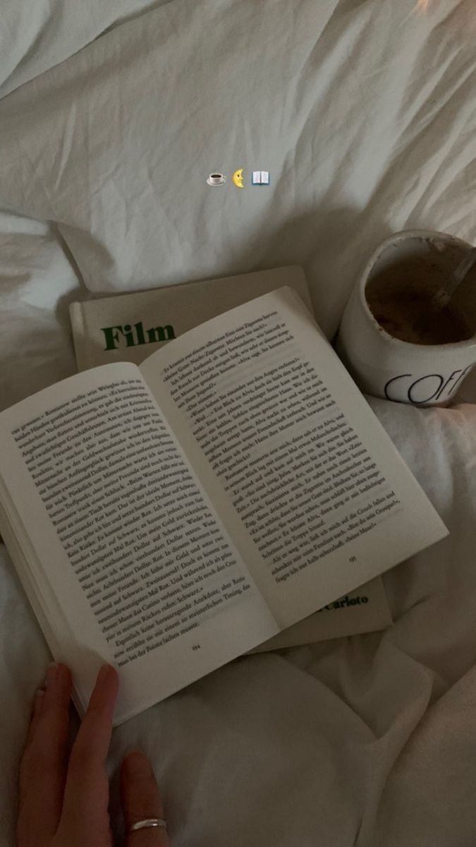 fangirl_in_'s tweet photo. ✨books 2024✨ https://t.co/XD7QJljhlR