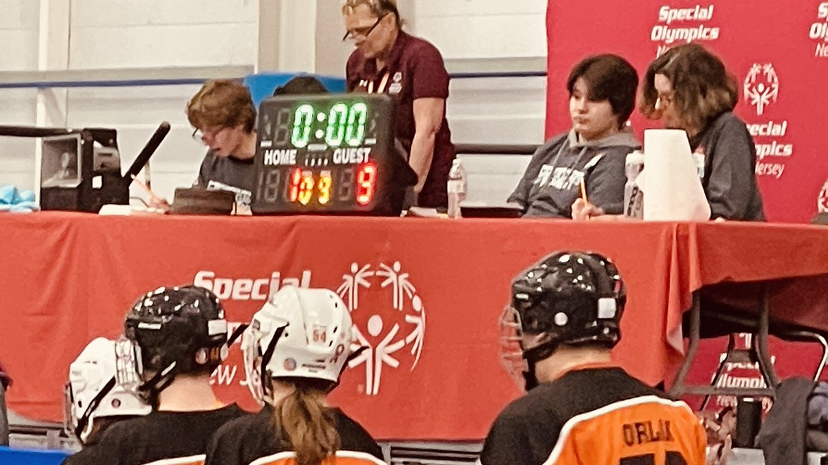 Wildcats win game and GOLD!