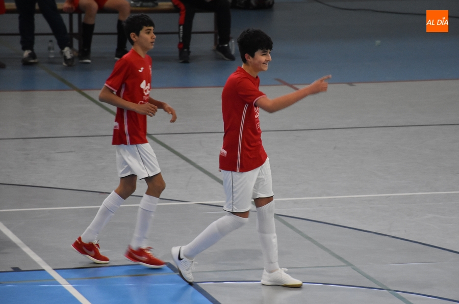 mirobrigaaldia's tweet photo. El @trescolumnascd Infantil estrena con una rotunda goleada el año deportivo de los equipos mirobrigenses https://t.co/tsRPGVuaNq https://t.co/vj4Z3HDBQk