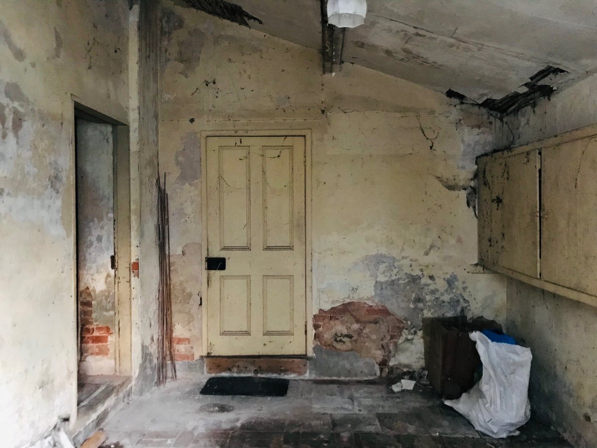 JulietBlaxland's tweet photo. Old Rec museum of social history: the Sunday School roomโฆ ๐๐๐ป๐ชฃ #OldRec #Suffolk #CofE #rectories https://t.co/95MhLdxcwO