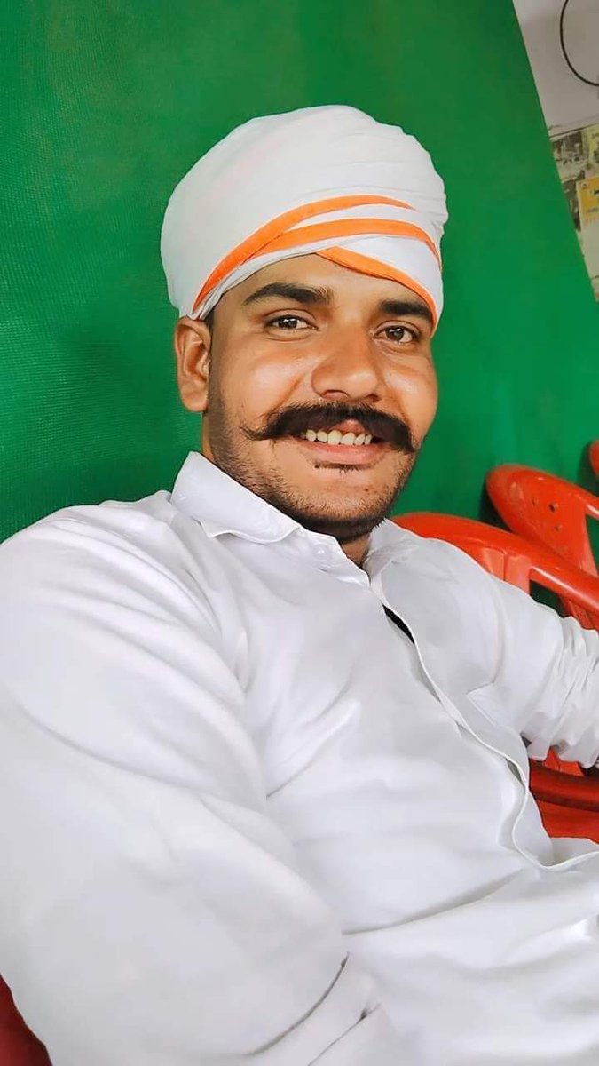 असफलताओं पर गालियां देने वाला ये समाज सफलता पर तालियां बजाएगा।इसलिए समाज के चक्कर मे ना पड़े।
जो मन करे उस काम को जरूर करें।