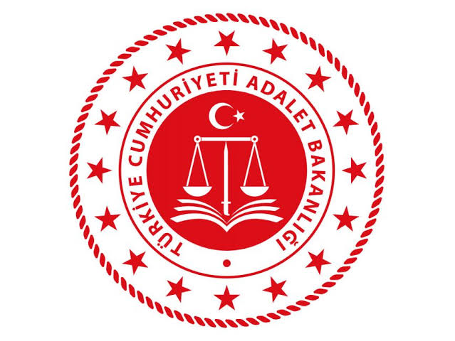 SAMETOZEN08's tweet photo. Ülkesinin adaleti ve huzuru için 7/24 görevde olan Adalet Bakanlığı personeline hak ettiği değer verilmelidir.

#AdaleteADALET https://t.co/0264D5xdBd