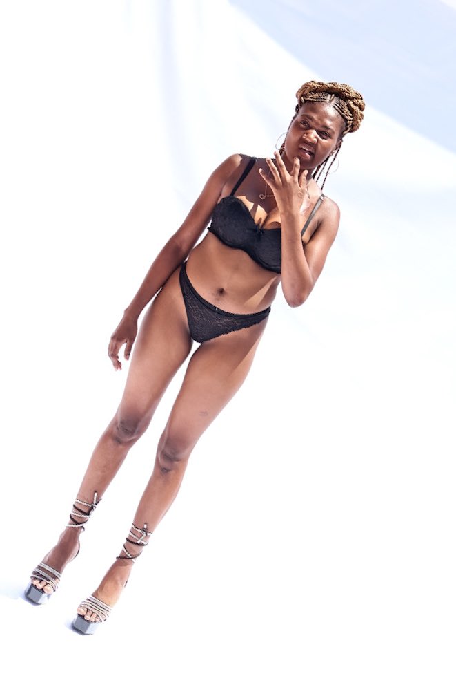 ShotsReloaded's tweet image. .
.
.
.
.
• #lingerie #swimwearshoot #viral #explore #art #beachgirl #bikinishoot #hot #likeforlikes #instadaily #cute #nature #bathingsuit #modeling #swimlife #swimsuitmodel #followforfollowback #picoftheday #recyclefashion #selfie #smile #swimwearlife #swimwears #bikiniseason