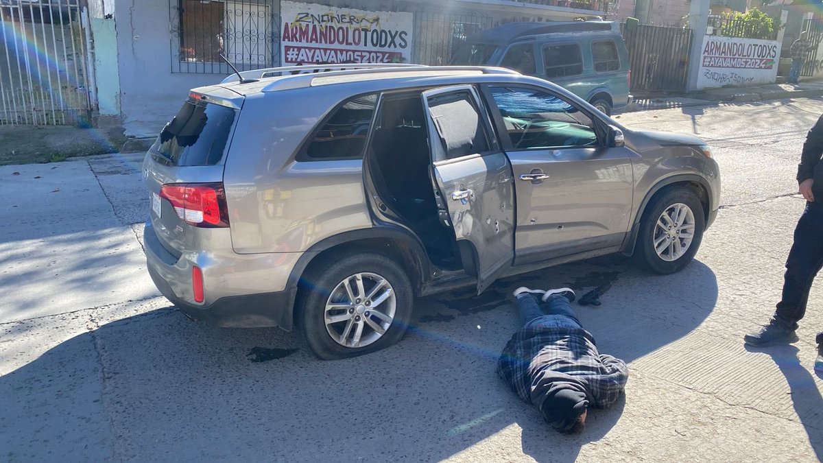 FRONTERA AL ROJO VIVO tweet media