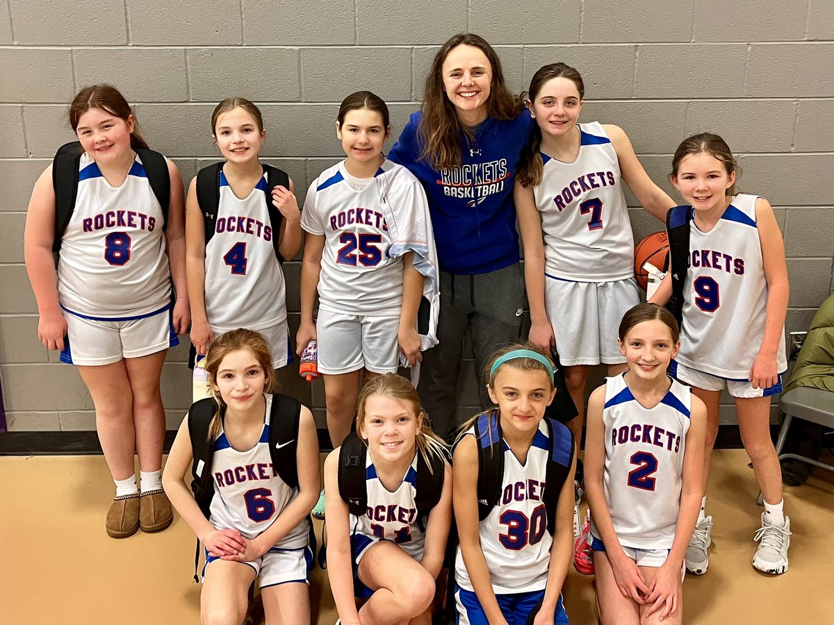 BayGirlsBBall's tweet photo. 5th White win the WIN over Avon, 15-5. This squad has improved tons since last season. The future is bright!! Keep up the great work, Rockets 🤩🚀🏀 https://t.co/JQwgiw508L