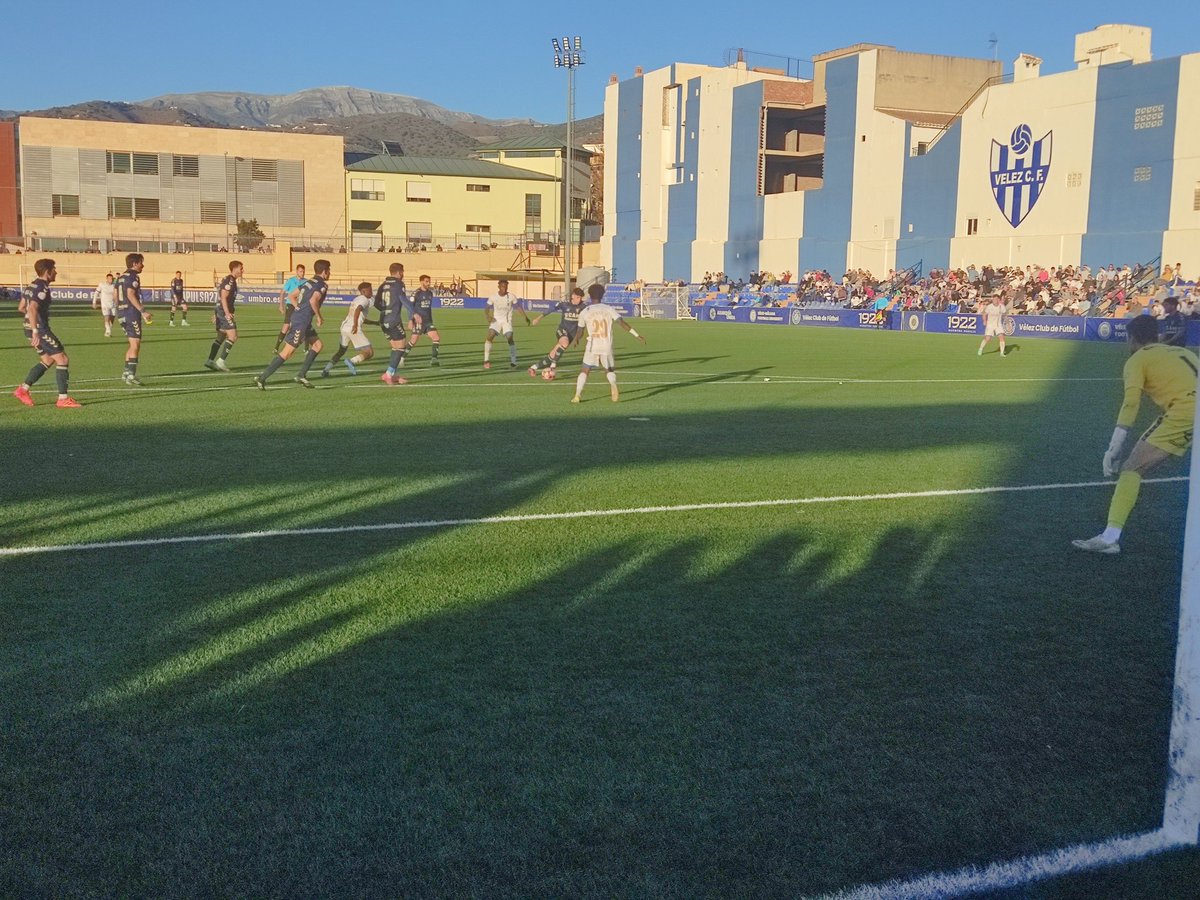 Minuto 70 todo sigue igual 
<a href="/VELEZCFoficial/">Vélez Club de Fútbol</a> 1 <a href="/UCAM_esports/">UCAM Esports</a> 1
#segundafederacion