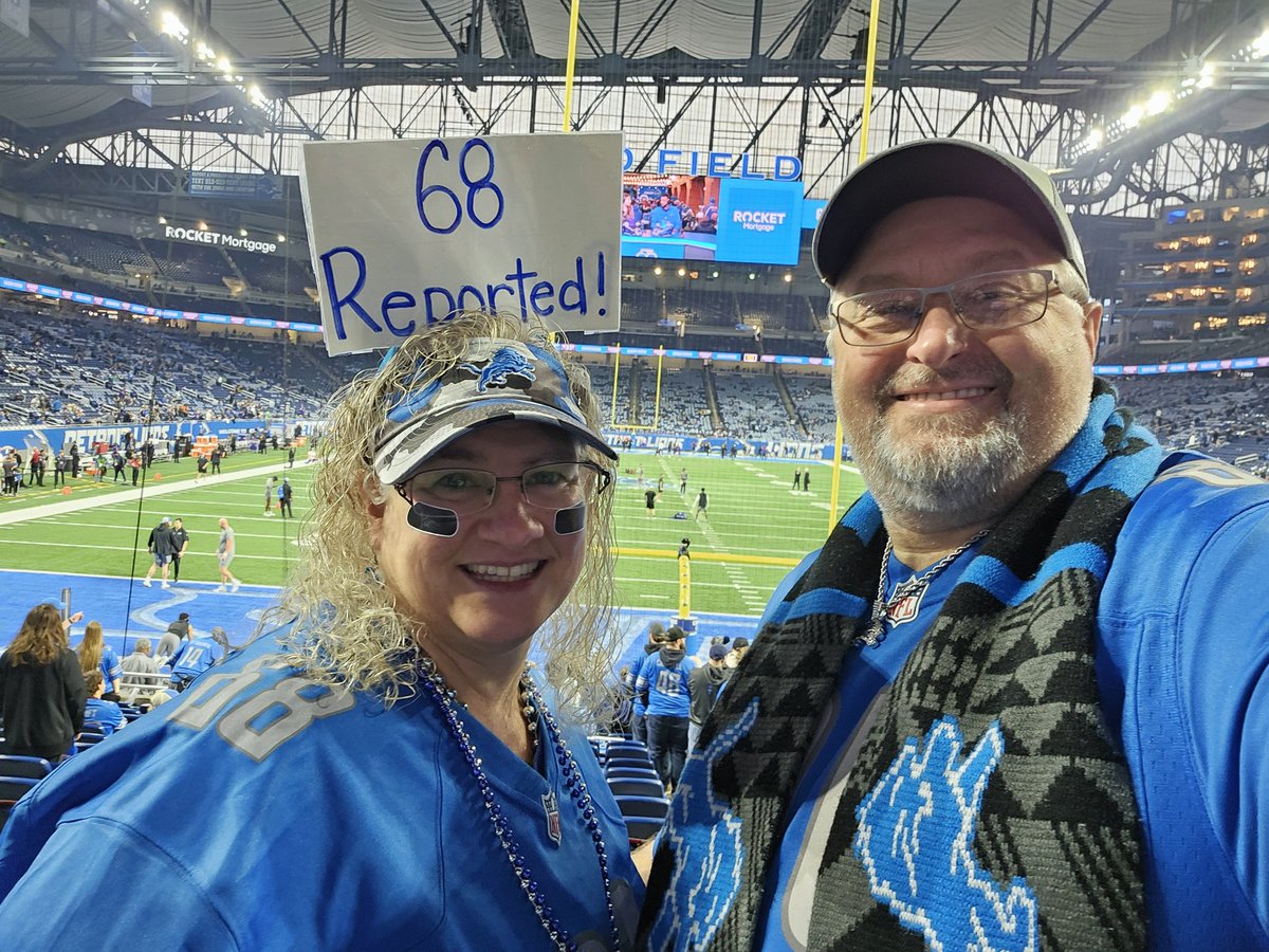 mfogelmark's tweet photo. Let's go @Lions ! #OnePride #HeReported https://t.co/zVTsbAtBD8