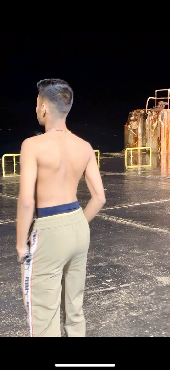 AmannGoenka1's tweet photo. Check out this RentMen Video https://t.co/wIXAbv3lVh
#GayIndonesia #usa #rentmen #pornhub #onlyfansbabe https://t.co/ZuKrVoOaAh