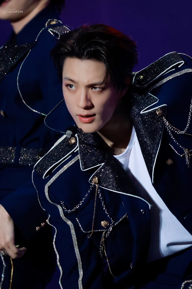 WOW LEE JENO???