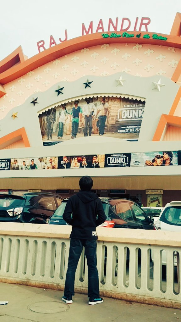 After Watching #Dunki, 
I have given 4½ ⭐ to Dunki movie.
#DunkiBoxOffice #dunkimovie #DunkiBlockbuster #SRK #SRKians #Dubai #ShahRukhKhan #karankummar