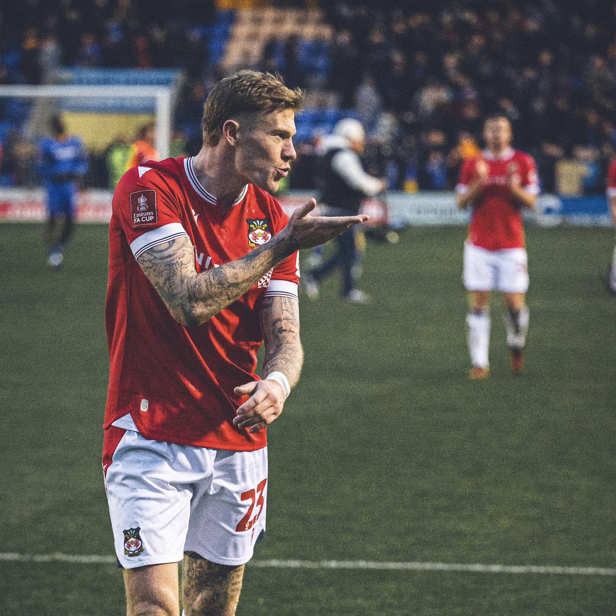 Wrexham_AFC's tweet photo. Just a League Two Club 😘

🔴⚪️ #WxmAFC https://t.co/VT4HMqGEUC