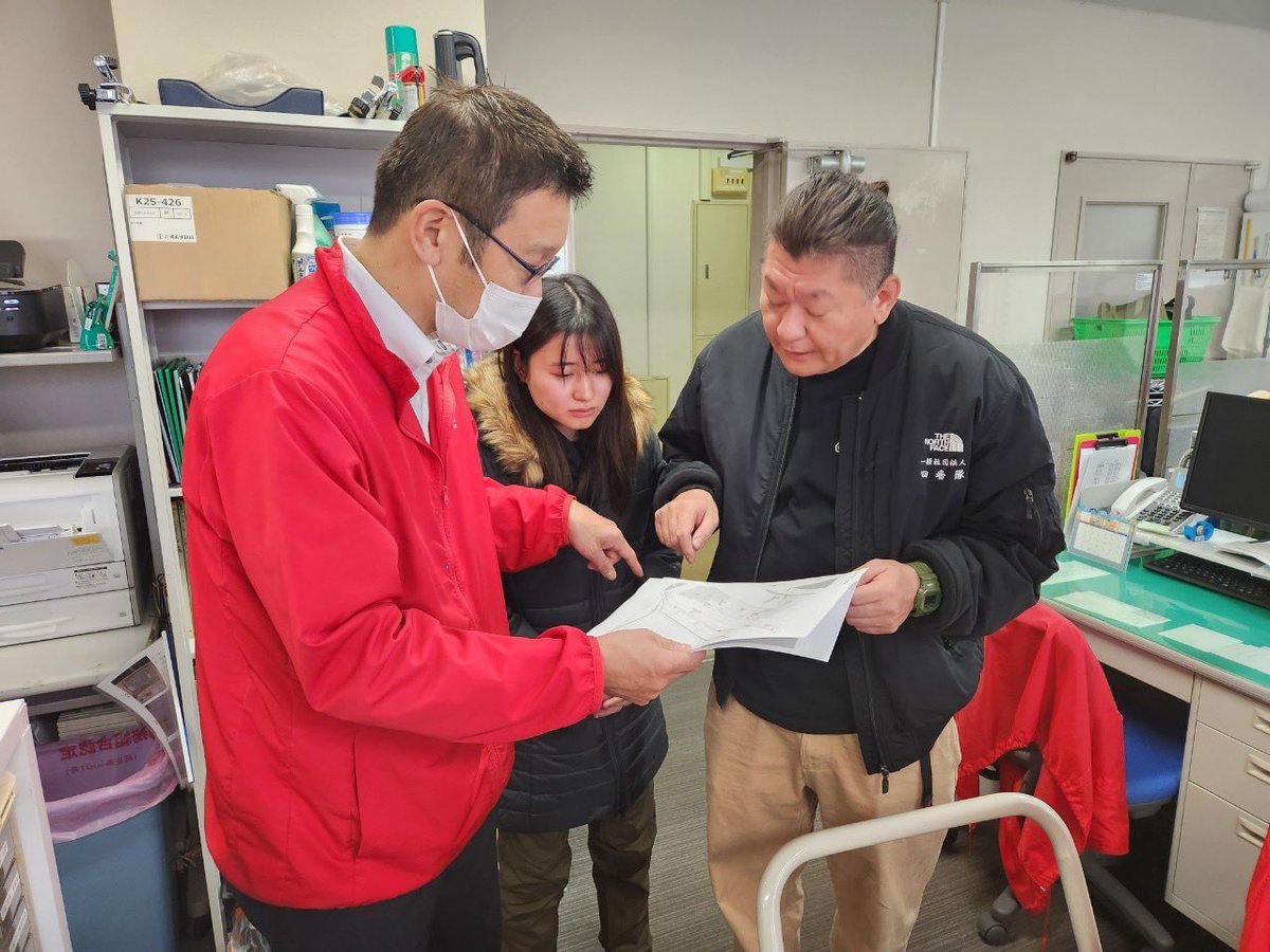 wataj's tweet photo. 令和6年能登半島地震
活動資金の寄付について
弊団体では内灘町役場、内灘町社協と連携をとり活動を始めます
支援の長期化が見込まれます
活動資金のご寄付をお願いいたします
振込先
【寄付金 振込先】
PayPay銀行(0033)
ビジネス営業部(005)
普通 6385115
一般社団法人四番隊
ｼｬ)ﾖﾝﾊﾞﾝﾀｲ https://t.co/zoGrg2GfD8