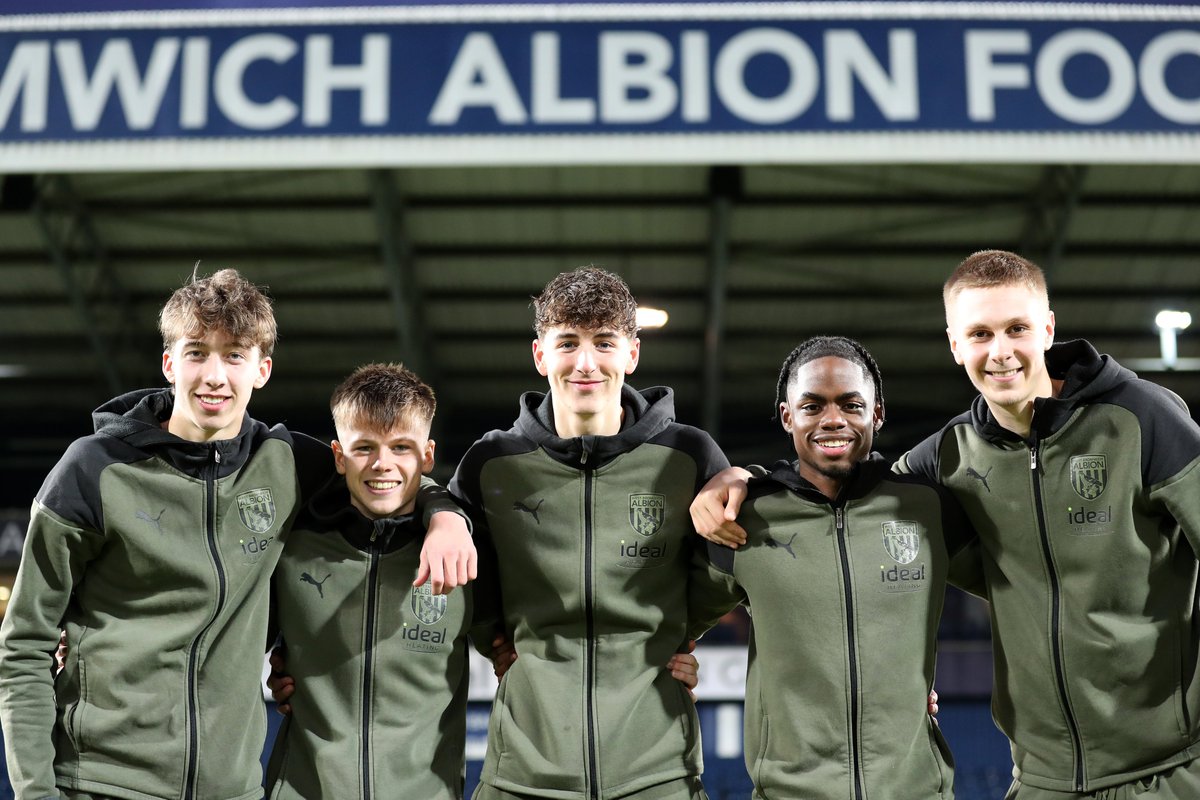 WBA's tweet photo. Our debutants. 💙🤍 https://t.co/7yMJBL5BcM